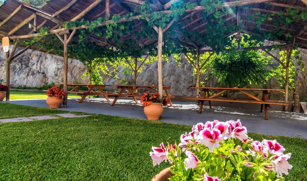 House Meltemi Apartment Kalamitsi
