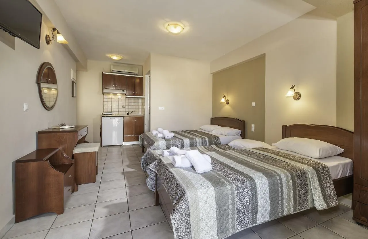 House Meltemi Apartment Kalamitsi